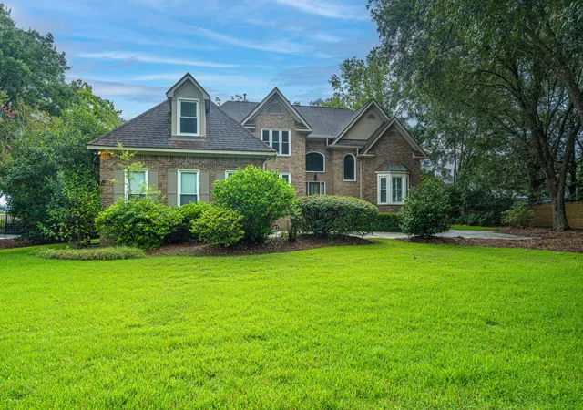 Photo 3 of Single family home for sale at 2357 Rice Pond Rd, Charleston, SC 29414 | MLS# 26024761 | Listing updated on 2026-09-17