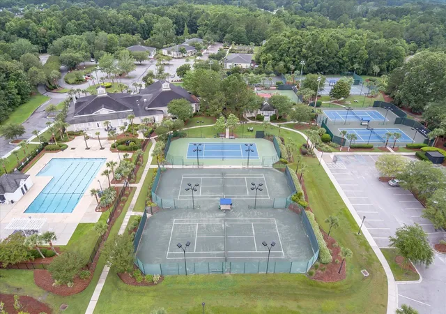 Photo 58 of Townhouse for sale at 2016 Kings Gate Ln, Mount Pleasant, SC 29466 | MLS# 26024921 | Listing updated on 2026-09-25