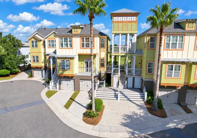 Photo 4 of Townhouse for sale at 204 Michigan Ave #Unit 10, Folly Beach, SC 29439 | MLS# 26025170 | Listing updated on 2026-09-08