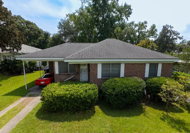 Photo 3 of Single family home for sale at 53 Chadwick Dr, Charleston, SC 29407 | MLS# 26024750 | Listing updated on 2026-09-02