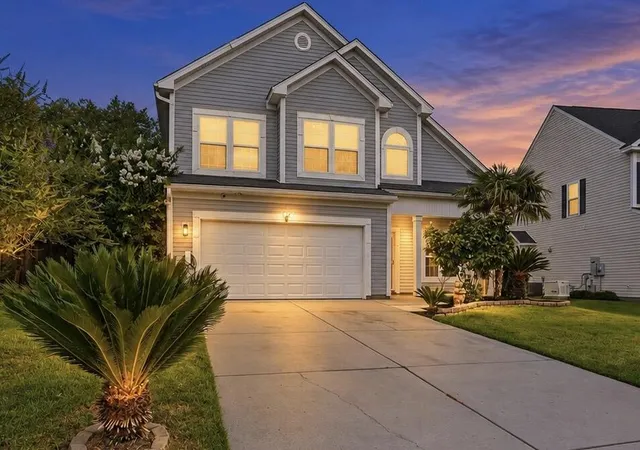 Photo 1 of Single family home for sale at 102 Tandil Ct, Summerville, SC 29483 | MLS# 26026986 | Listing updated on 2026-10-10