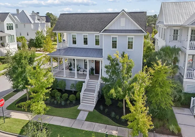 Photo 3 of Single family home for sale at 305 Apprentice St, Daniel Island, SC 29492 | MLS# 26025619 | Listing updated on 2026-09-11
