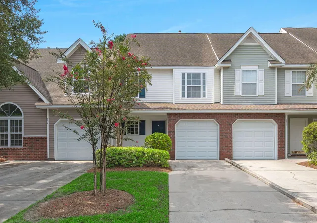 Photo 2 of Townhouse for sale at 903 Yellow Hawthorn Cir, Summerville, SC 29483 | MLS# 26026091 | Listing updated on 2026-10-16