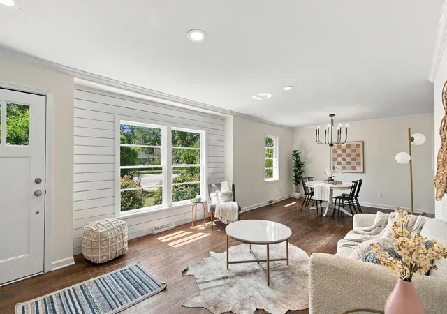Photo 3 of Single family home for sale at 1052 Harbor View Rd, Charleston, SC 29412 | MLS# 26026456 | Listing updated on 2026-09-25