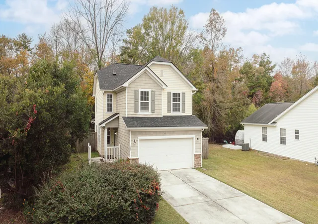 Photo 2 of Single family home for sale at 193 Chemistry Cir, Ladson, SC 29456 | MLS# 26025322 | Listing updated on 2026-09-10