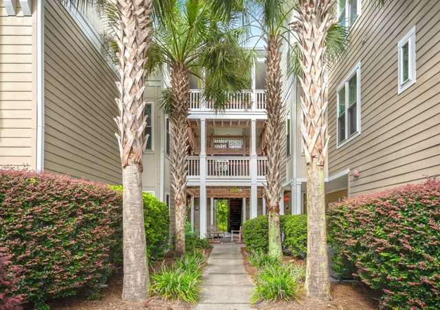 Photo 2 of Townhouse for sale at 2021 Egret Crst Ln, Charleston, SC 29414 | MLS# 26024988 | Listing updated on 2026-09-04