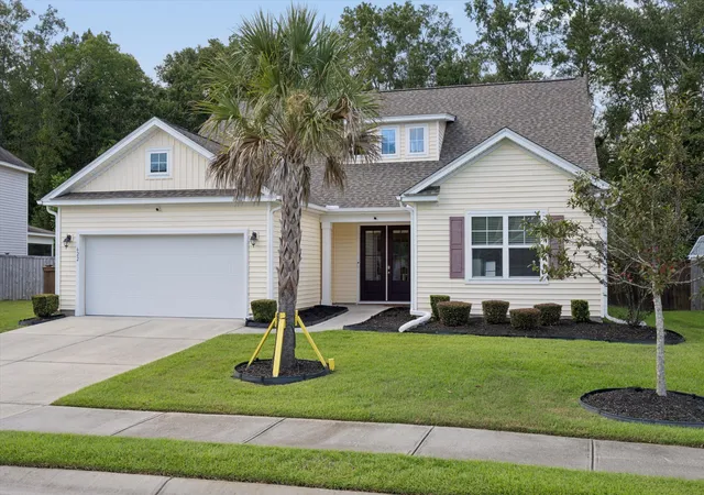 Photo 1 of Single family home for sale at 622 Woolum Dr, Moncks Corner, SC 29461 | MLS# 26025598 | Listing updated on 2026-09-30