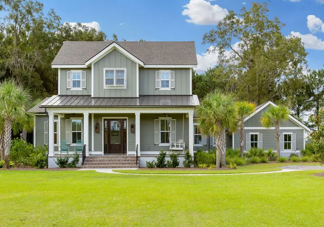 Photo 2 of Single family home for sale at 2986 Anchor Watch Dr, Wadmalaw Island, SC 29487 | MLS# 26025485 | Listing updated on 2026-09-10