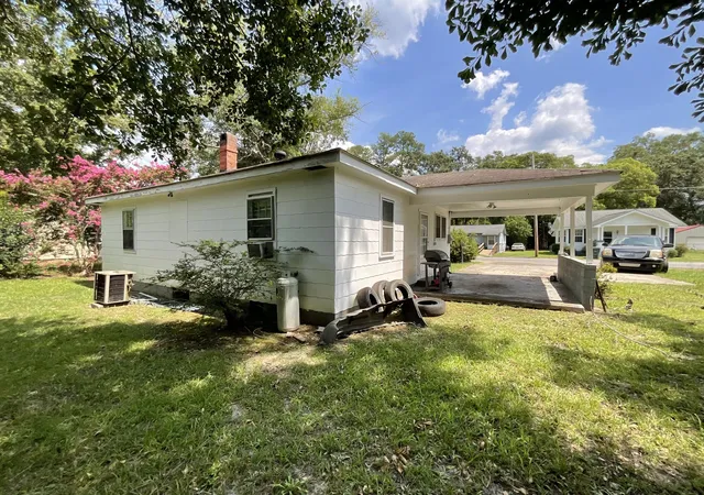Photo 4 of Single family home for sale at 488 Smoak St, Bamberg, SC 29003 | MLS# 26024729 | Listing updated on 2026-09-01