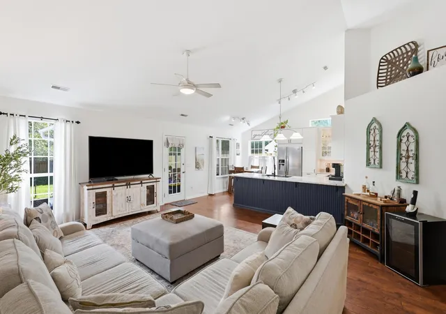 Photo 4 of Single family home for sale at 8620 Hickory Crk Ln, North Charleston, SC 29420 | MLS# 26024862 | Listing updated on 2026-09-14