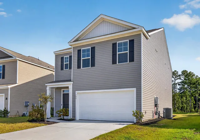 Photo 2 of Single family home for sale at 706 Ladywood Dr, Summerville, SC 29486 | MLS# 26025543 | Listing updated on 2026-10-26
