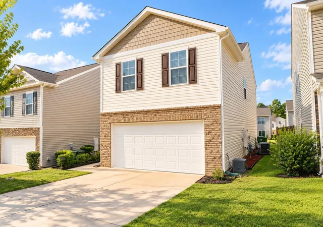 Photo 2 of Single family home for sale at 2075 Elmridge Rd, Columbia, SC 29209 | MLS# 26027789 | Listing updated on 2026-10-08