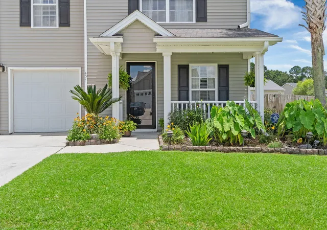 Photo 3 of Single family home for sale at 431 Watershed Dr, Goose Creek, SC 29445 | MLS# 26024880 | Listing updated on 2026-09-15