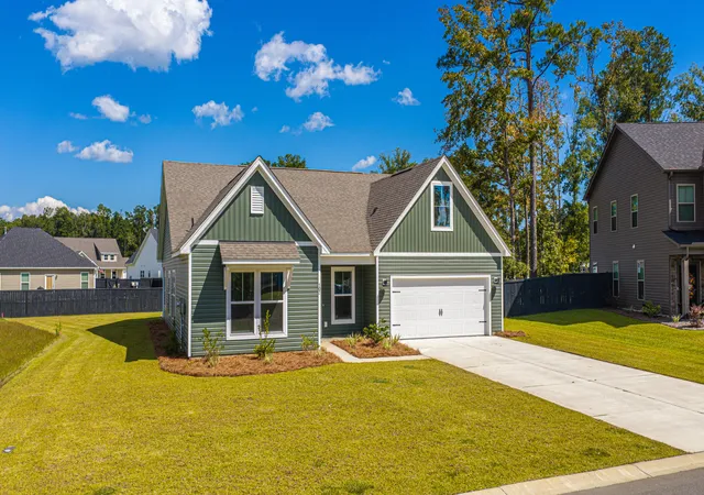 Photo 2 of Single family home for sale at 107 Augusta Pass Dr, Ridgeville, SC 29472 | MLS# 26027641 | Listing updated on 2026-10-08