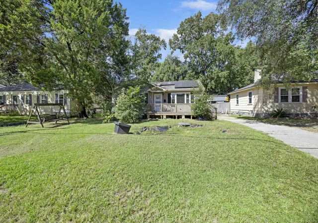 Photo 2 of Single family home for sale at 5015 Converse St, North Charleston, SC 29405 | MLS# 26024084 | Listing updated on 2026-09-17