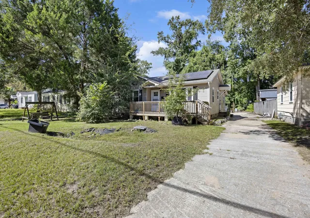 Photo 3 of Single family home for sale at 5015 Converse St, North Charleston, SC 29405 | MLS# 26024084 | Listing updated on 2026-09-17