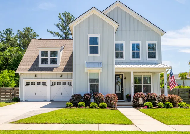 Photo 2 of Single family home for sale at 1055 Harriman Ln, Charleston, SC 29492 | MLS# 26025427 | Listing updated on 2026-09-18