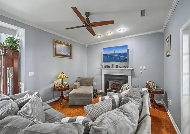 Photo 3 of Single family home for sale at 100 Kenwood Ct, Goose Creek, SC 29445 | MLS# 26024973 | Listing updated on 2026-09-14