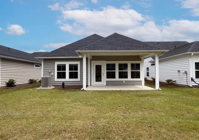 Photo 4 of Single family home for sale at 1127 Glorious Way, Summerville, SC 29485 | MLS# 26025608 | Listing updated on 2026-09-11