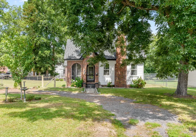 Photo 1 of Sale Pending at 1046 Boulevard St, Orangeburg, SC 29115 | MLS# 26025517 | Listing updated on 2026-09-27