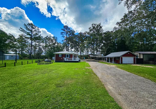 Photo 2 of Single family home for sale at 4093 Prices Brg Ln, Walterboro, SC 29488 | MLS# 26025555 | Listing updated on 2026-09-11