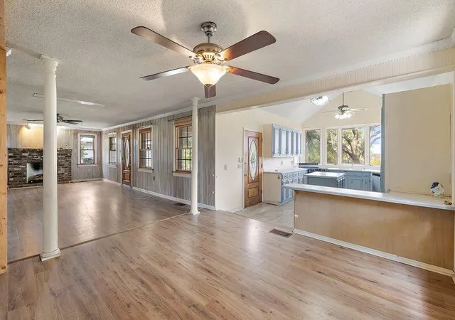 Photo 3 of Single family home for sale at 512 Palm Blvd, Isle Of Palms, SC 29451 | MLS# 26024839 | Listing updated on 2026-09-14