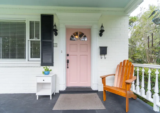 Photo 3 of Single family home for sale at 506 N Palmetto St, Summerville, SC 29483 | MLS# 26026590 | Listing updated on 2026-10-25