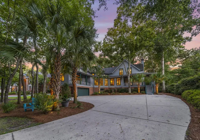 Photo 4 of Single family home for sale at 8634 W Fairway Woods Dr, North Charleston, SC 29420 | MLS# 26024756 | Listing updated on 2026-09-03