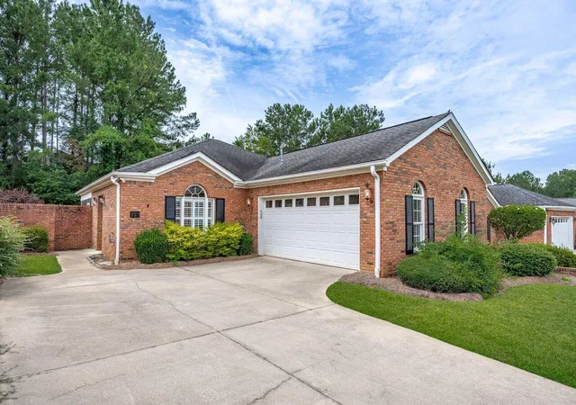 Photo 1 of Single family home for sale at 223 Pinnacle Dr, Columbia, SC 29212 | MLS# 26026992 | Listing updated on 2026-10-13