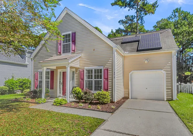 Photo 1 of Single family home for sale at 9013 Robins Nest Way, Summerville, SC 29485 | MLS# 26027860 | Listing updated on 2026-10-29