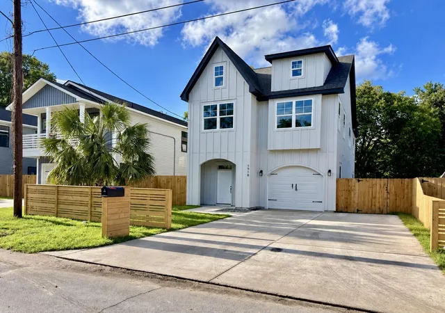 Photo 2 of Single family home for sale at 1918 Clifton St, Charleston, SC 29406 | MLS# 26025639 | Listing updated on 2026-09-15