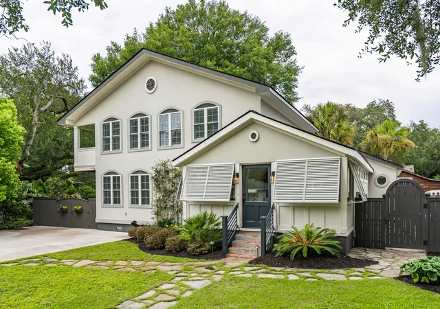 Photo 3 of Single family home for sale at 2164 Medway Rd, Charleston, SC 29412 | MLS# 26024581 | Listing updated on 2026-09-08