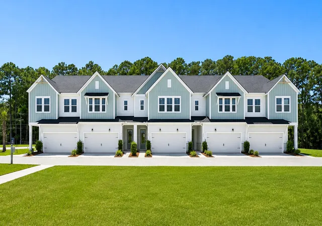 Photo 1 of Sale Pending at 131 Newtown Crk Dr, Charleston, SC 29412 | MLS# 26026357 | Listing updated on 2026-09-21