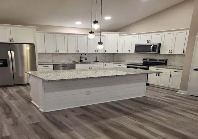 Photo 4 of Single family home for sale at 33 Clara Ct, Walterboro, SC 29488 | MLS# 26025074 | Listing updated on 2026-09-04