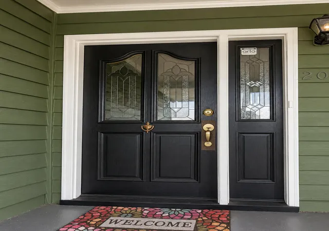 Photo 4 of Single family home for sale at 2007 Central Ave, Summerville, SC 29483 | MLS# 26026243 | Listing updated on 2026-10-05