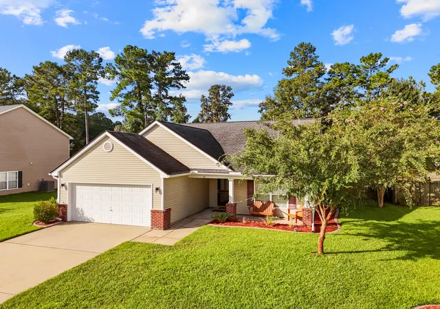 Photo 3 of Single family home for sale at 114 Pine Hall Dr, Goose Creek, SC 29445 | MLS# 26024790 | Listing updated on 2026-09-14
