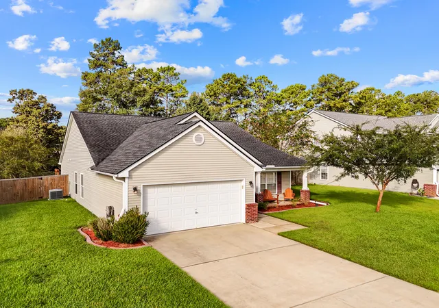 Photo 3 of Single family home for sale at 114 Pine Hall Dr, Goose Creek, SC 29445 | MLS# 26024790 | Listing updated on 2026-09-14