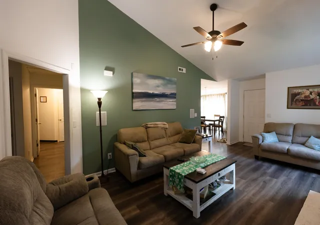 Photo 3 of Single family home for sale at 121 Ml Pond Ct, Summerville, SC 29485 | MLS# 26025355 | Listing updated on 2026-10-06