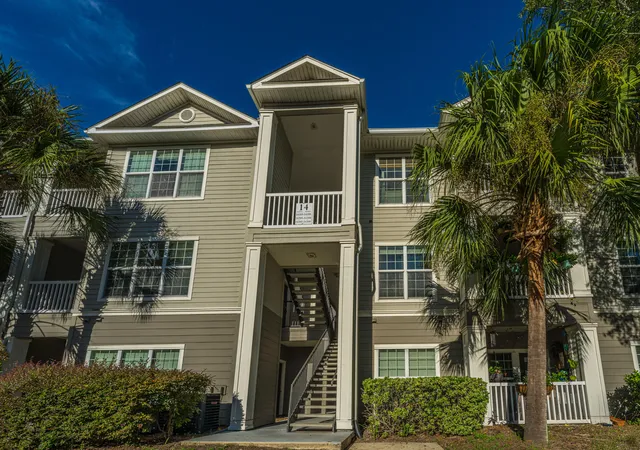 Photo 2 of Townhouse for sale at 700 Daniel Ellis Dr #Apt 14307, Charleston, SC 29412 | MLS# 26025360 | Listing updated on 2026-09-10