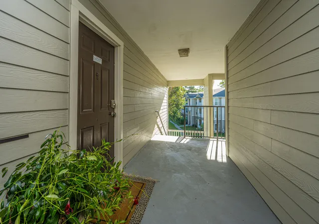 Photo 3 of Townhouse for sale at 700 Daniel Ellis Dr #Apt 14307, Charleston, SC 29412 | MLS# 26025360 | Listing updated on 2026-09-10