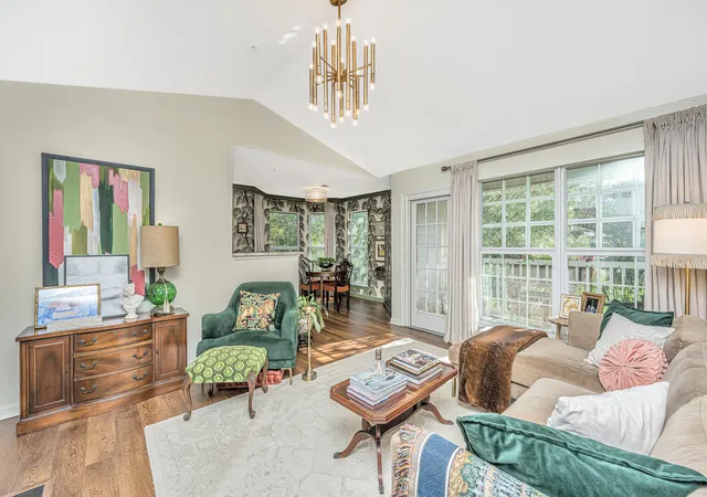 Photo 4 of Townhouse for sale at 700 Daniel Ellis Dr #Apt 14307, Charleston, SC 29412 | MLS# 26025360 | Listing updated on 2026-09-10