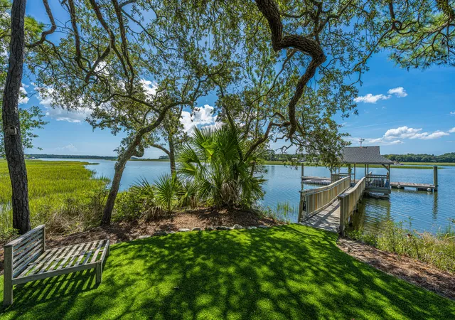 Photo 3 of Single family home for sale at 8727 Middleton Point Ln, Edisto Island, SC 29438 | MLS# 26026134 | Listing updated on 2026-10-05