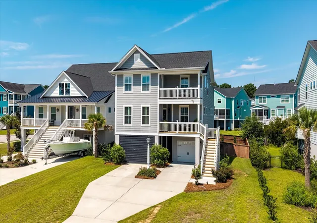 Photo 2 of Single family home for sale at 157 Tidewater Way, Charleston, SC 29492 | MLS# 26024979 | Listing updated on 2026-09-04