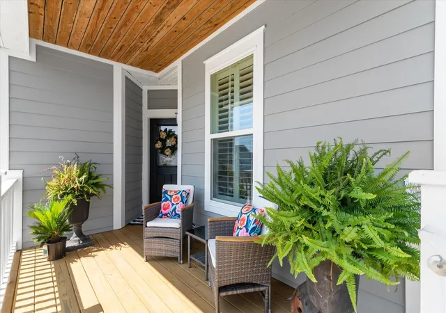 Photo 3 of Single family home for sale at 157 Tidewater Way, Charleston, SC 29492 | MLS# 26024979 | Listing updated on 2026-09-04