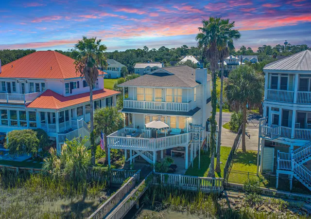 Photo 1 of Single family home for sale at 3744 Docksite Rd, Edisto Island, SC 29438 | MLS# 26025234 | Listing updated on 2026-09-08