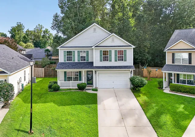 Photo 2 of Single family home for sale at 105 Sun Valley Ct, Summerville, SC 29483 | MLS# 26025366 | Listing updated on 2026-09-19