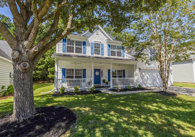 Single family home for sale at 111 Back Tee Cir, Summerville, SC 29485 | MLS# 26026990
