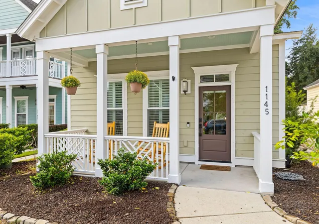 Photo 3 of Single family home for sale at 1145 Wexford Park, Mount Pleasant, SC 29466 | MLS# 26025467 | Listing updated on 2026-09-13