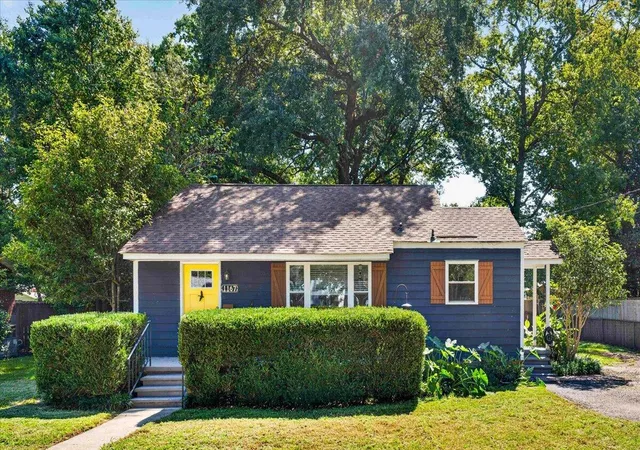 Photo 1 of Single family home for sale at 1167 Sherwood St, North Charleston, SC 29405 | MLS# 26027478 | Listing updated on 2026-10-24