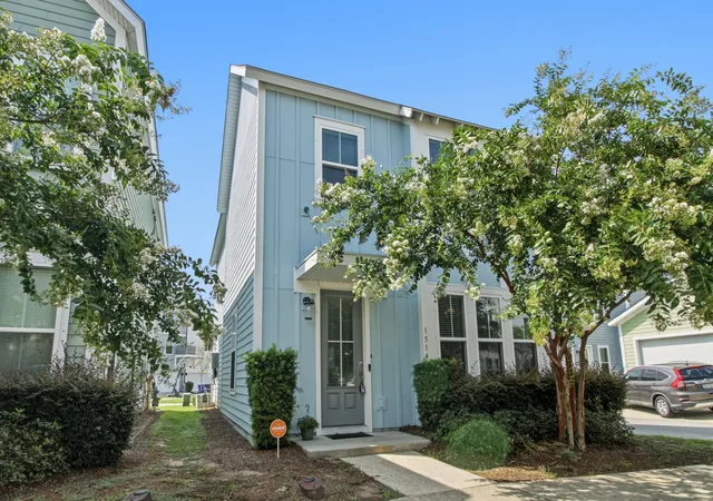 Photo 3 of Single family home for sale at 1514 Cuyler Ln, North Charleston, SC 29405 | MLS# 26025489 | Listing updated on 2026-09-10